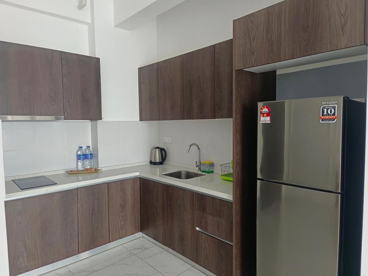 One Bedroom Troika Kota Bharu By Aghome, Modern Design Екстериор снимка