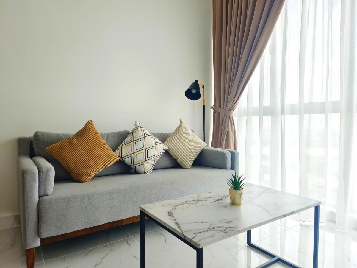 One Bedroom Troika Kota Bharu By Aghome, Modern Design Екстериор снимка
