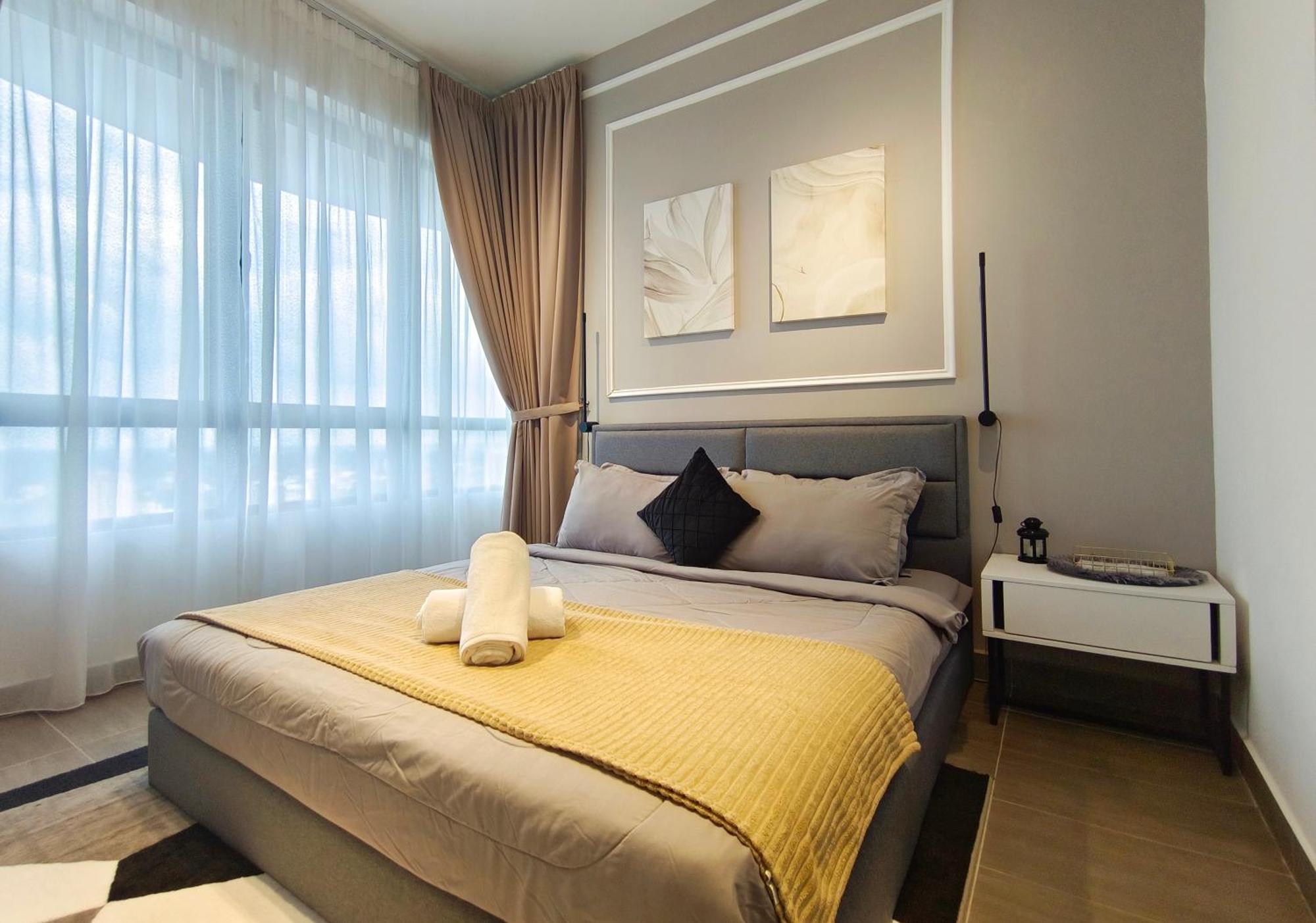 One Bedroom Troika Kota Bharu By Aghome, Modern Design Екстериор снимка