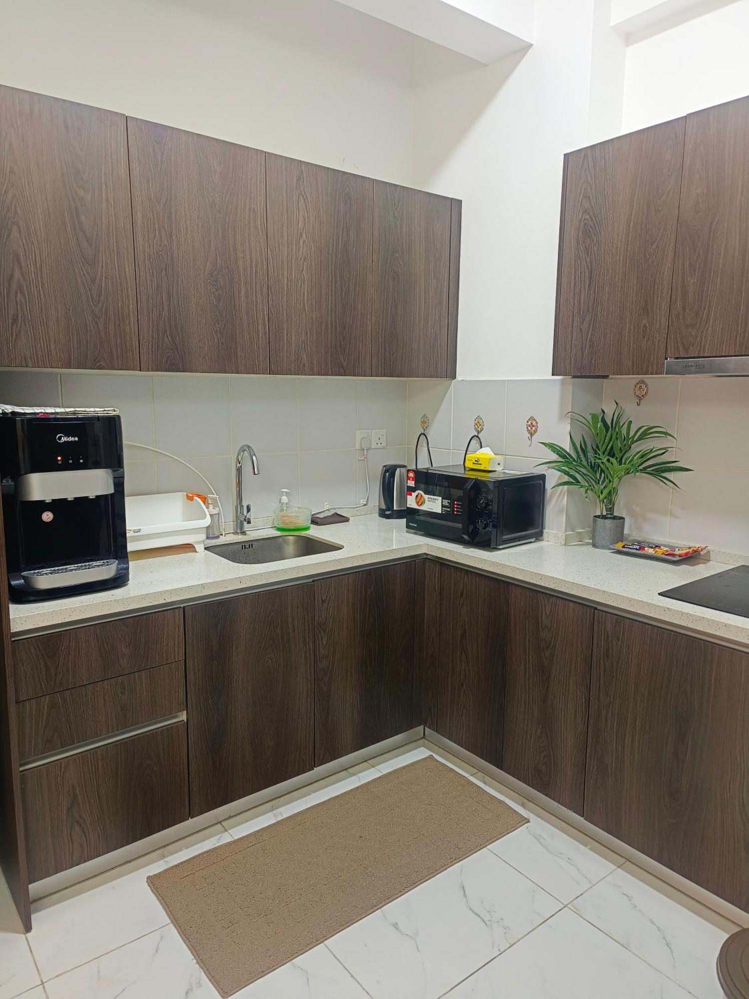 One Bedroom Troika Kota Bharu By Aghome, Modern Design Екстериор снимка