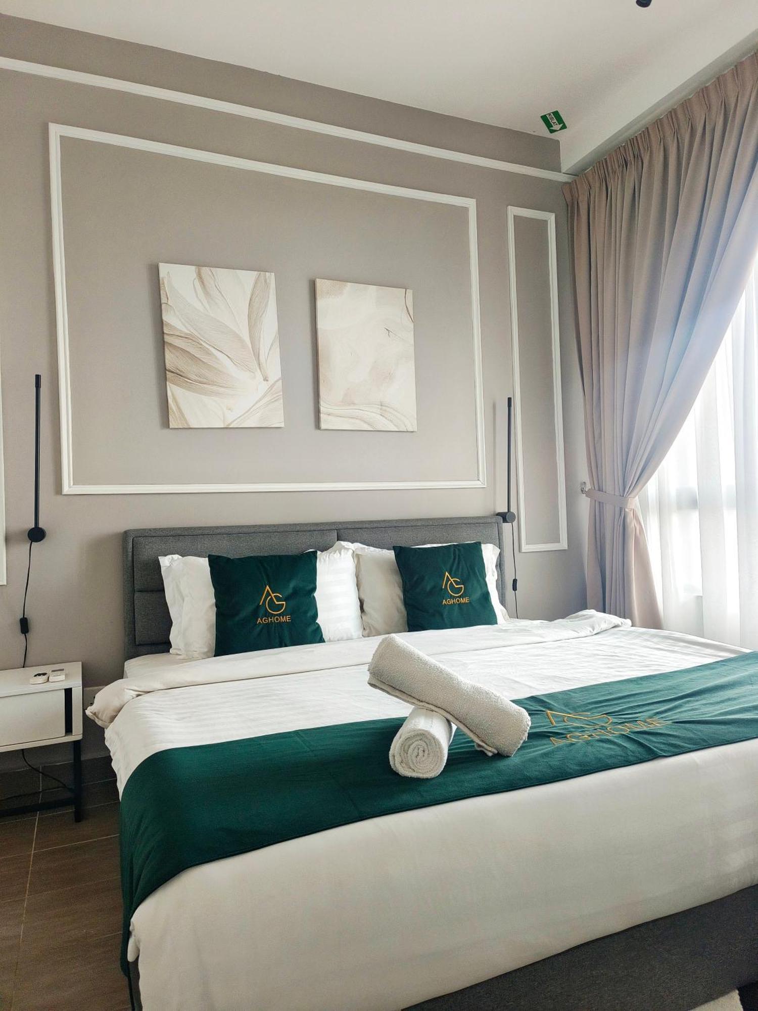 One Bedroom Troika Kota Bharu By Aghome, Modern Design Екстериор снимка